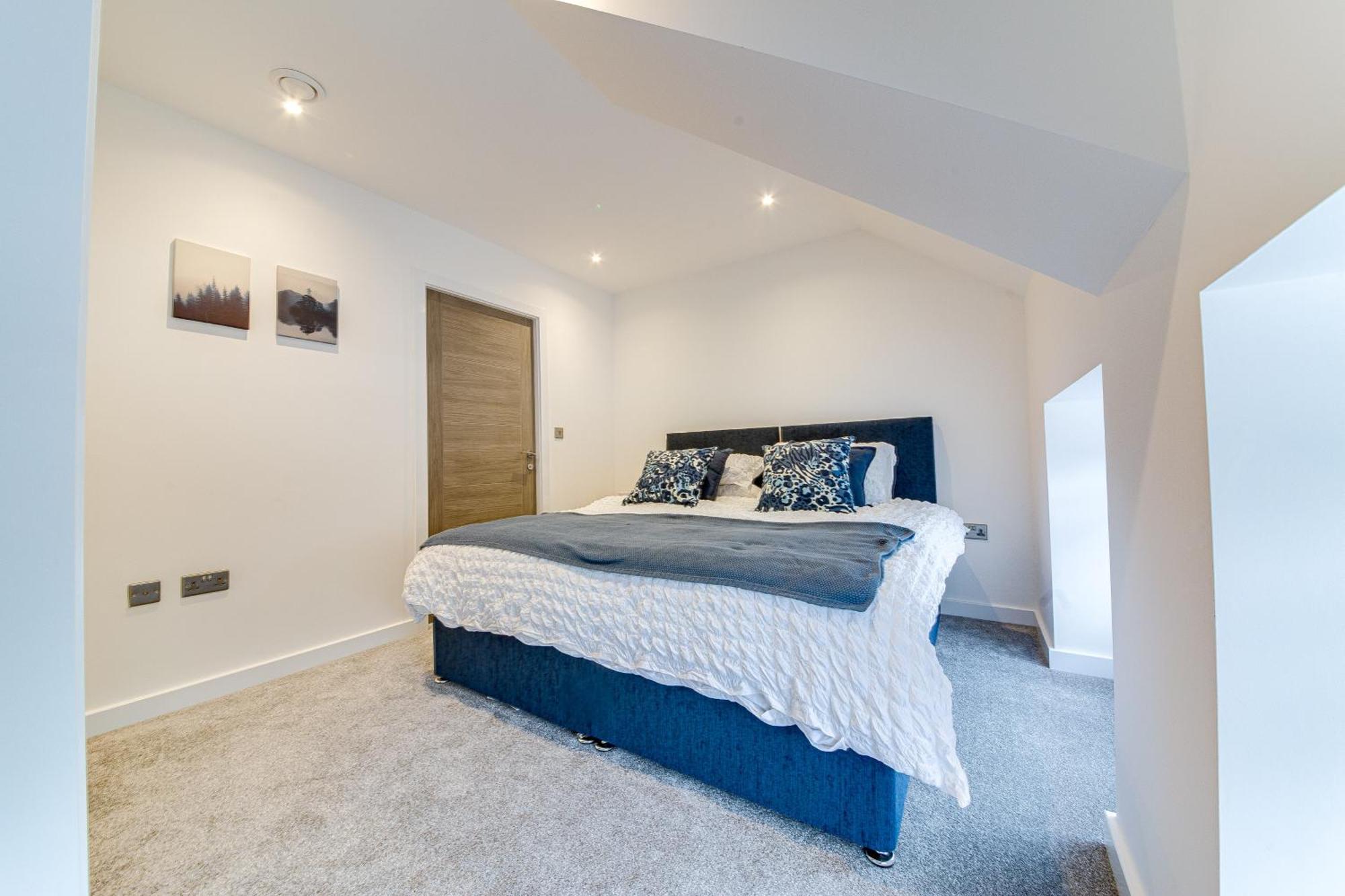 Apartamento Stylish & Contemporary 2-Bed Townhouse - Parking - Wi-Fi - Netflix Worksop Habitación foto